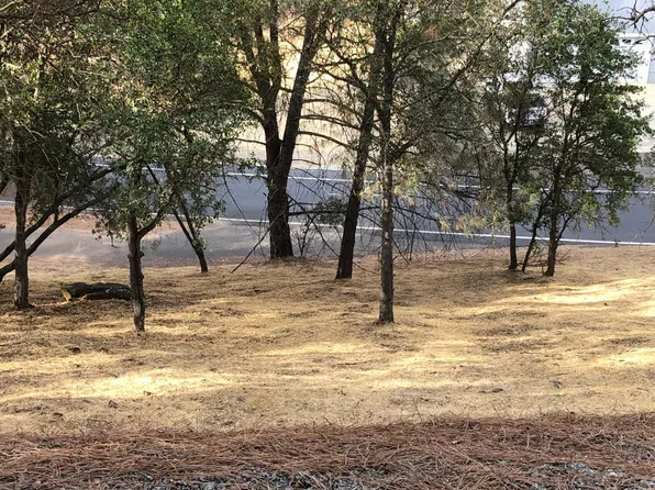 655 Foothill Rd, Copperopolis, CA 95228