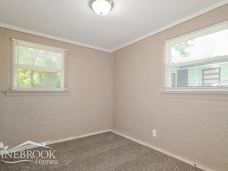 14 Marquette Dr — Photo 13