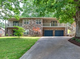 1976 Stonybrook Rd, Louisville, TN 37777