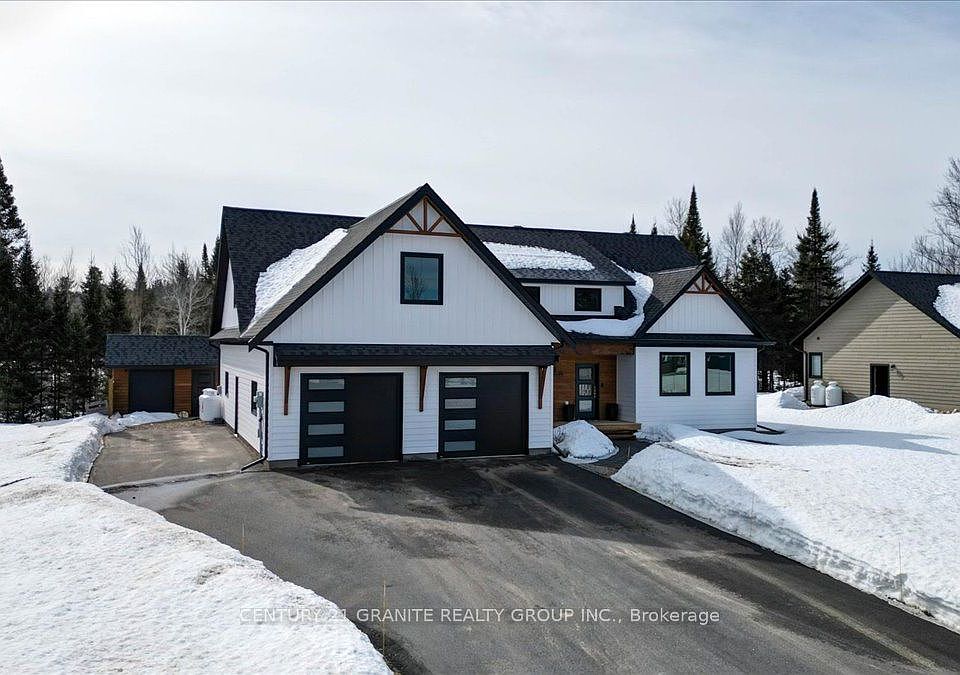 1st image of 10 Bancroft Ridge Dr