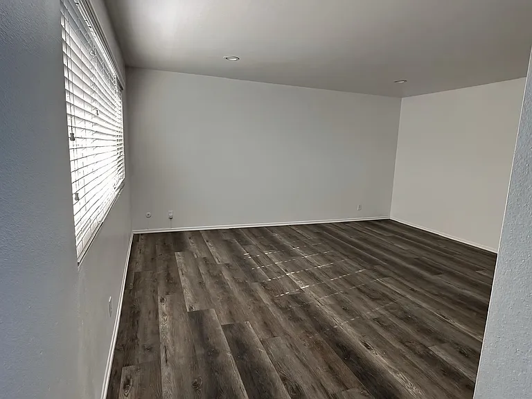 2016 W Cherry Dr — Photo 11