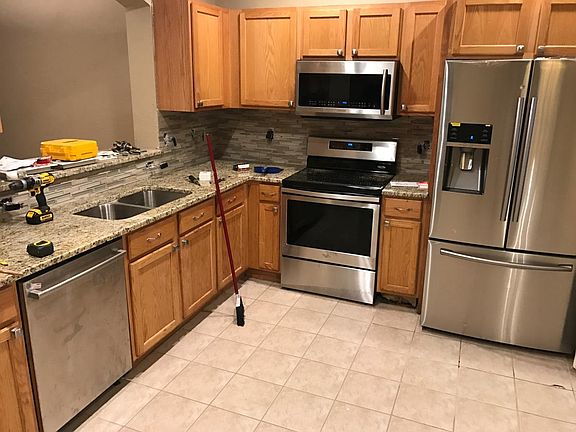 2nd image of 3367 Antica St