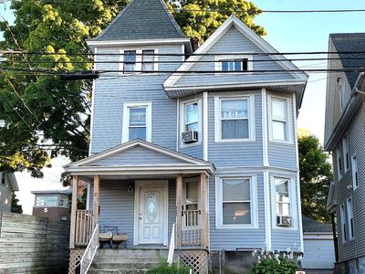 27 Center Street, Bridgeport, CT, 06604