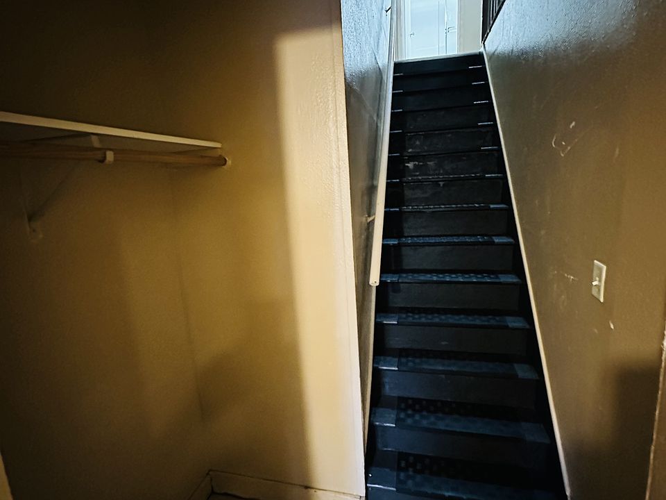 202 N Washington St 202, Aberdeen, SD 57401 Zillow