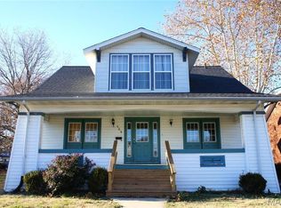 709 Lebanon Ave, Belleville, IL 62221