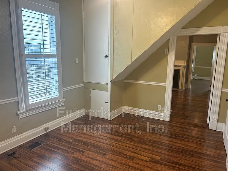 32 N Cooper St — Photo 11