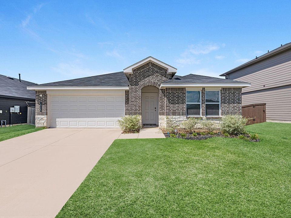 1st image of 15120 Lavender Mist Ct