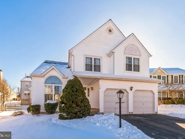 110 Cambridge Way, Harleysville, PA 19438