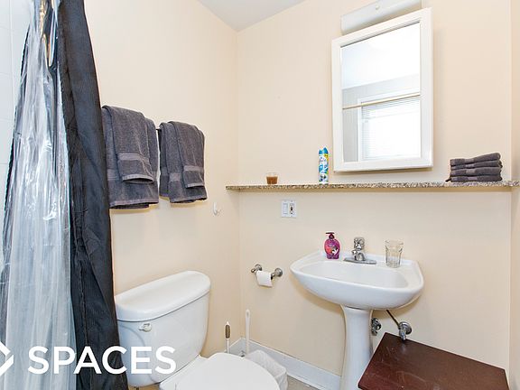 5th image of 3946 N Lowell Ave APT 112