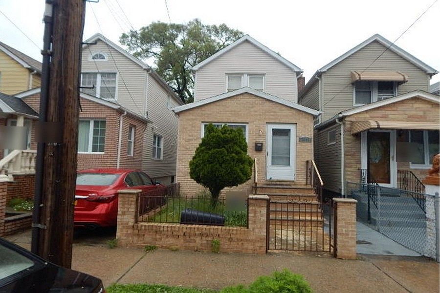 1st image of 11141 147th St