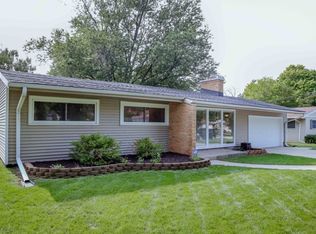 4421 N Glenway St, Milwaukee, WI 53225