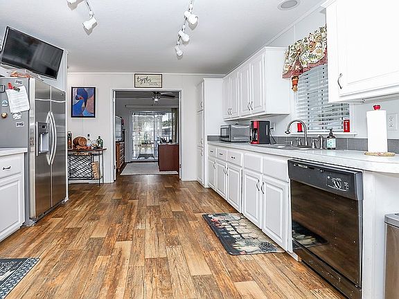 2nd image of 11296 Rexmere Blvd #21-25INV