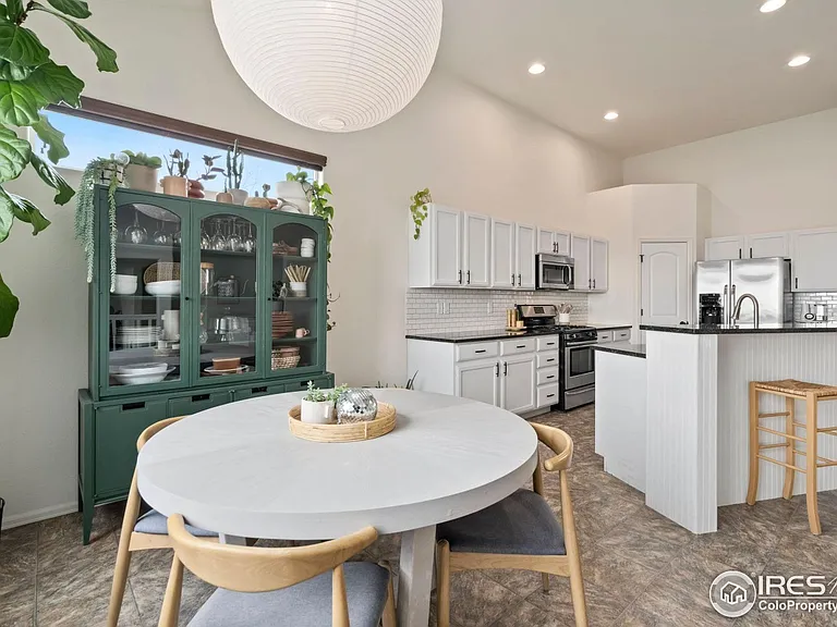 2503 Sunbury Ln — Photo 14