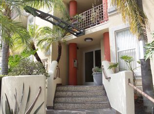 1115 Larrabee St APT 201, West Hollywood, CA 90069