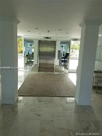 President Of Palm Beach C — Photo 2