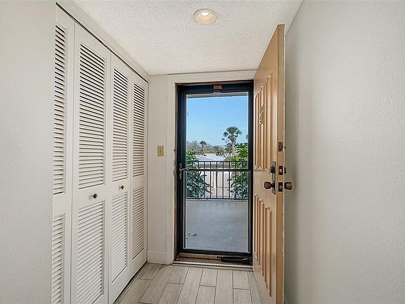 4th image of 6287 Midnight Pass Rd APT 103