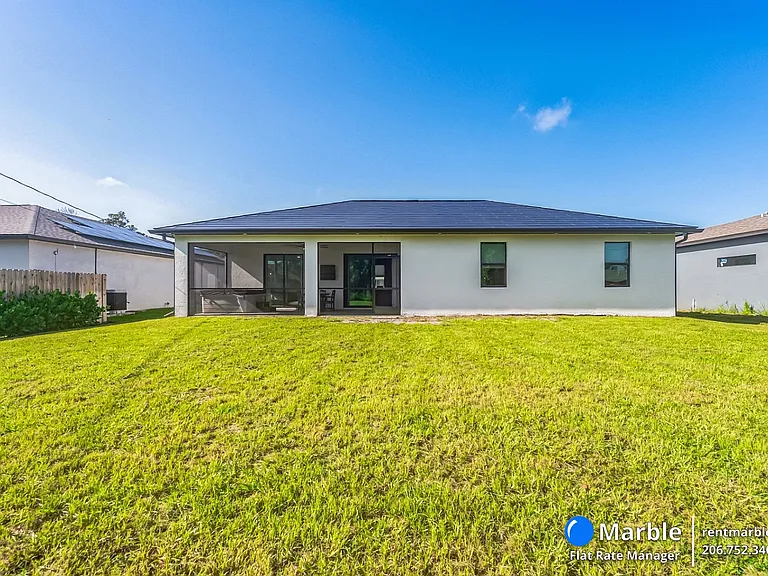 4618 Catalina Ln — Photo 33