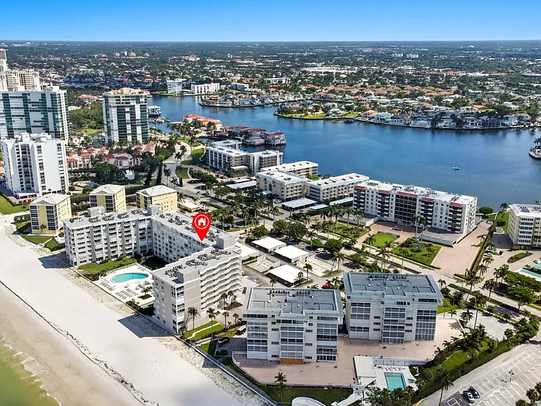 3443 Gulf Shore Blvd N #711 — Photo 37