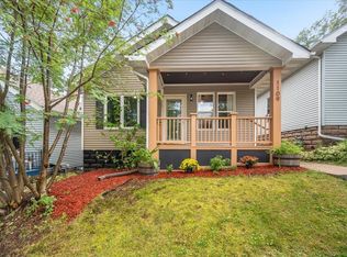 1109 N 8th Ave E, Duluth, MN 55805