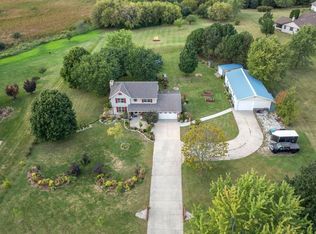 23200 W Overson Rd, Union Grove, WI 53182