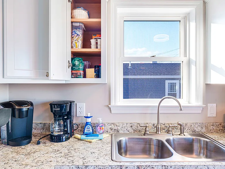 12 Epping Ave #1 — Photo 12