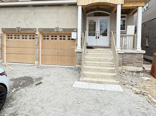 4 Wayne Allison Ave, Georgina, ON L0E 1R0