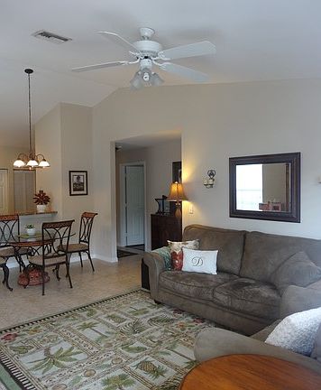 2nd image of 6265 Vista Garden Way APT A