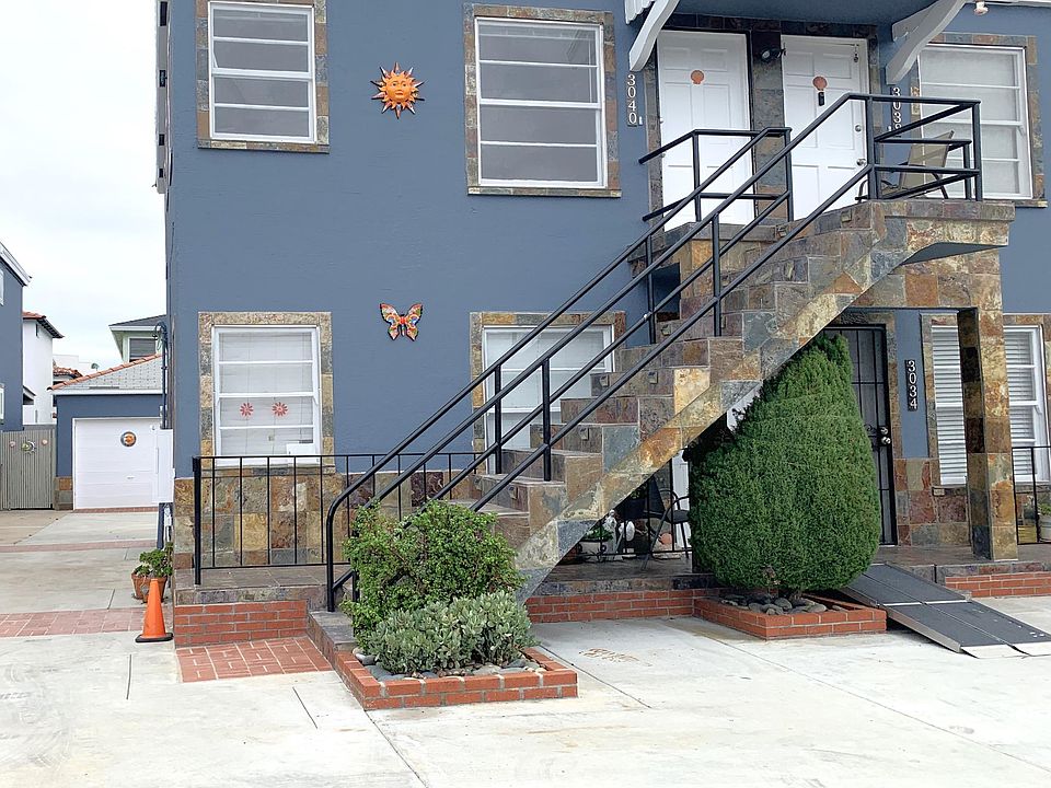1st image of 3040 Emerson St