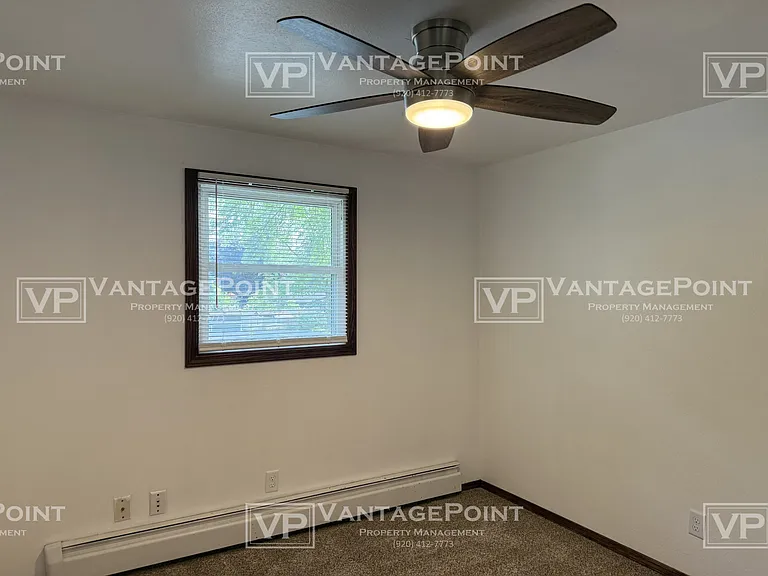 1711 Edgehill Dr — Photo 14
