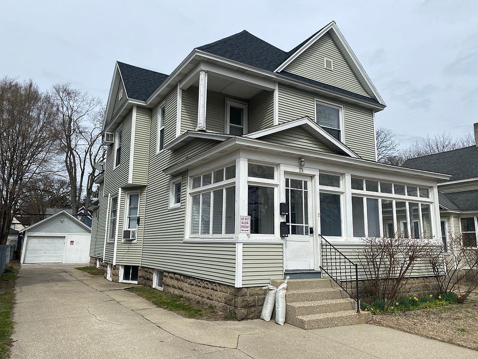 1st image of 85 E 16th St #2