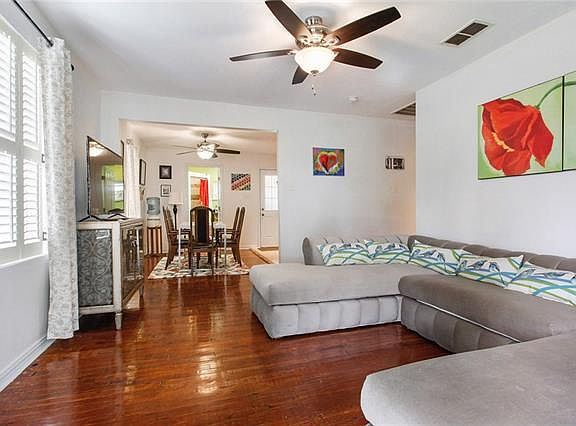 3rd image of 1529 Filmore Ave