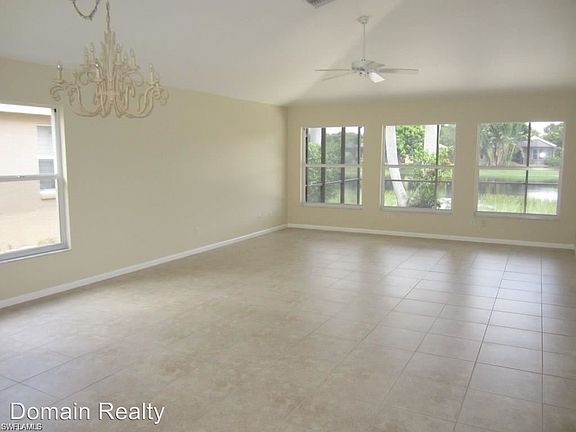 2nd image of 6460 Autumn Woods Blvd