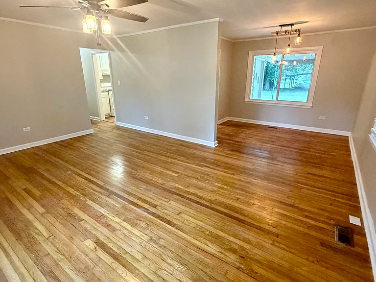 1301 Smoak Ave — Photo 10