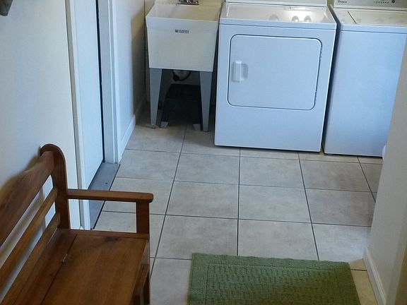 Laundry/Mud Room