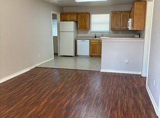 200 Stewart Bend Ct APT A, Azle, TX 76020