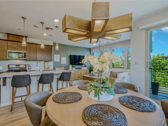 1 Concepcion St, Mission Viejo, CA 92694