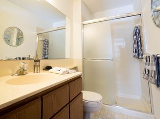 6471 Hummingbird Ln, Eden Prairie, MN 55346