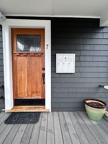 7 Lorraine St Photo 1