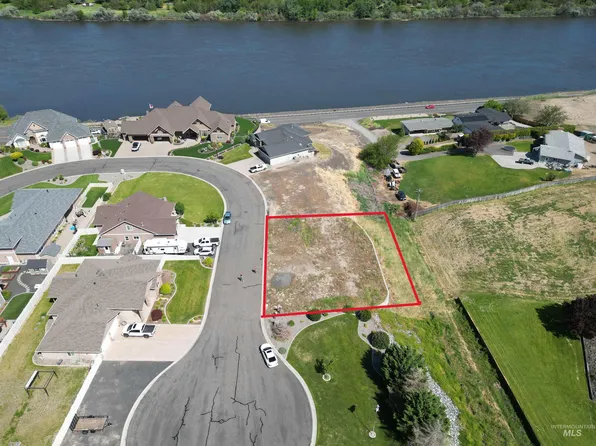 1418 Greco Dr, Clarkston, WA 99403