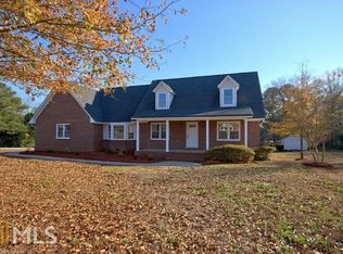 300 Smokey Rd, Newnan, GA 30263