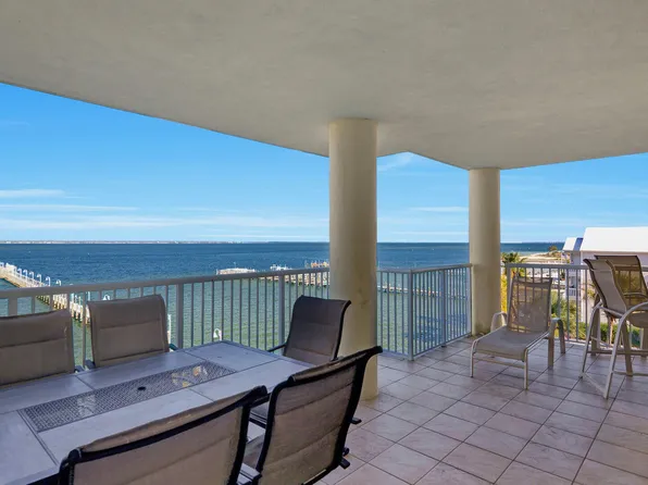 1328 Miracle Strip Pkwy #402, Fort Walton Beach, FL 32548