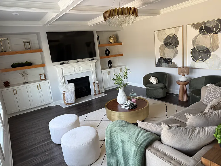 169 Logan Pass Dr — Photo 3