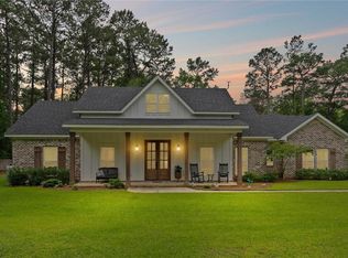 501 Oak Ridge Dr, Satsuma, AL 36572