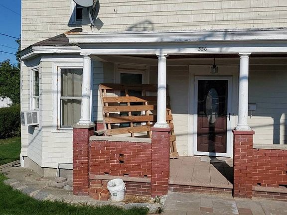 3rd image of 336 Laurel Hill Ave