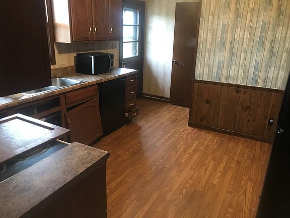 5th image of 16410 Dairy Way