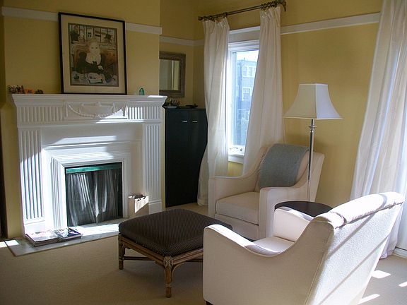 Master bedroom sitting area