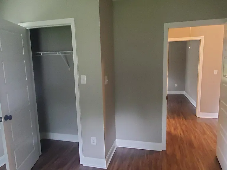 1711 Oak Dr — Photo 16