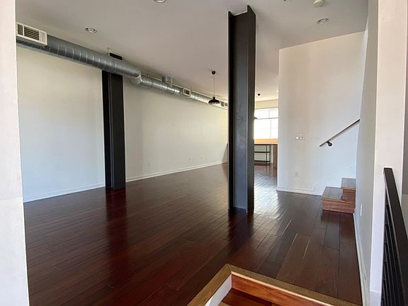2nd image of 5300 Playa Vista Dr APT 8