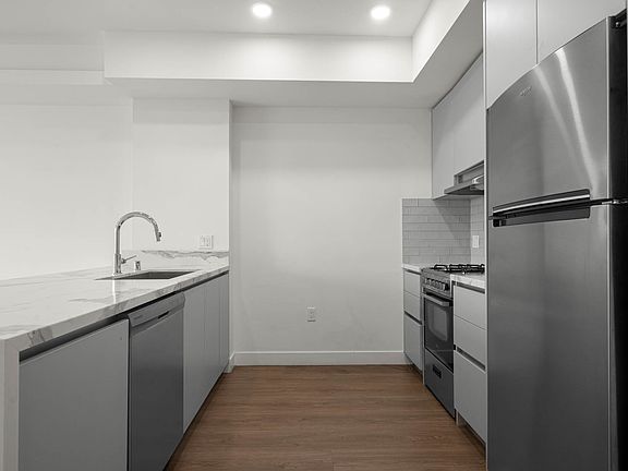 4th image of 5550 W Pico Blvd #2b4660ee5