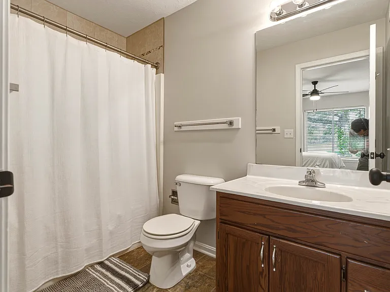 901 Pine Valley Dr #202 — Photo 14
